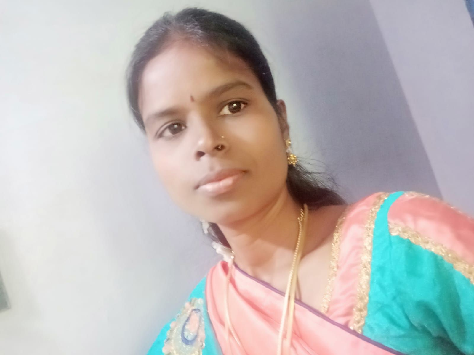 E.Kasthuri